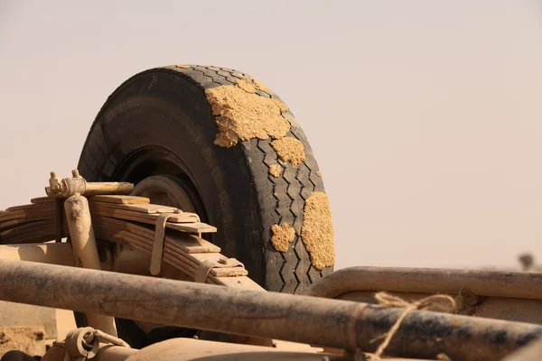 Auto-ongeluk in woestijn — Stockfoto