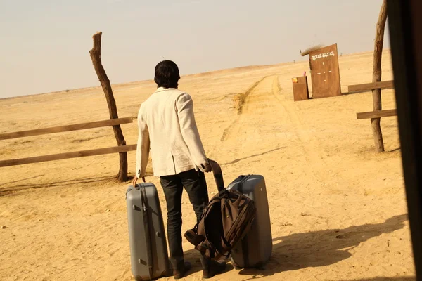 Uomo nel deserto Rajasthan India — Foto Stock