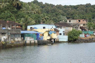 Deniz suyunda balıkçı tekneleri parkı Kakinada Andhra Pradesh Hindistan 2 Kasım 2025