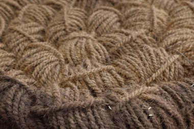 Markette kahverengi hindistan cevizi sütun ipi