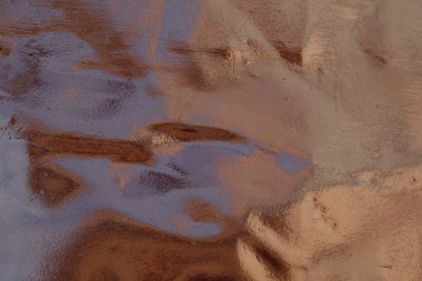 Metaldeki Işık Yansıması