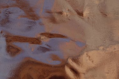 Metaldeki Işık Yansıması