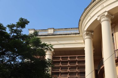 Vintage binasının dış yüzeyi