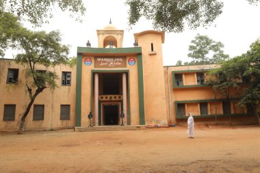 Merkez Cezaevi Dış Haydarabad Pakistan 15 Ocak 2026