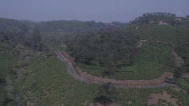 Tepedeki Katran Yolu 'nun havadan görünüşü