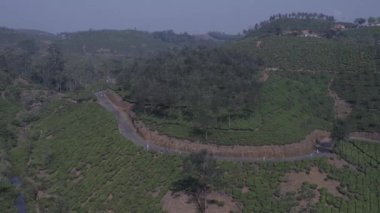 Tepedeki Katran Yolu 'nun havadan görünüşü