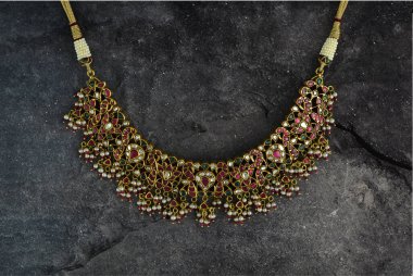 Hint altını mücevher fotoğraf çekimi