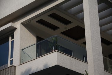 Modern binaların açık atış