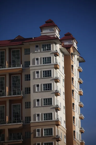 Vue extérieure des bâtiments modernes — Photo