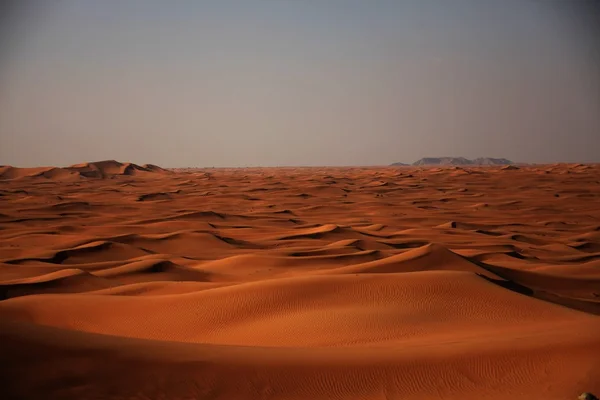 두바이 아랍 에미리트 연방에 사막 땅 풍경 — 스톡 사진