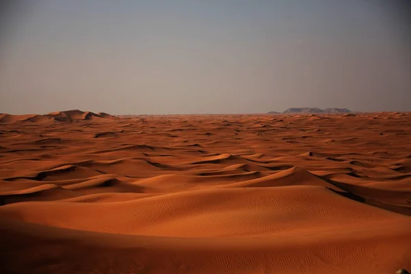 Paisaje del desierto en Dubai Emiratos Árabes Unidos — Foto de Stock