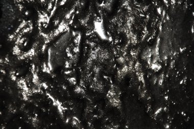 Su dalgaları gün ışığında