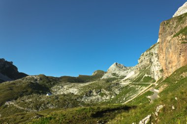 Mangart yatay Vadisi