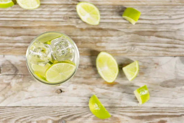 Bebida Refrescante Saludable Con Cítricos Frescos —  Fotos de Stock