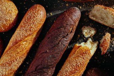 Ekmek deseni. Ekmek çeşitleri: baget, çörek, somun, koyu ve açık ekmek.