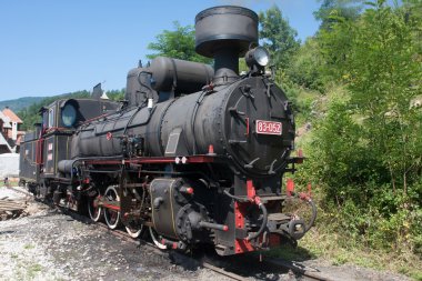 Dar hat demiryolu lokomotifi