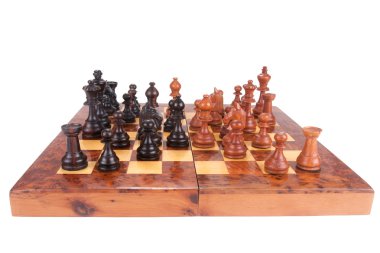 Eski satranç kurulu ve rakamlar