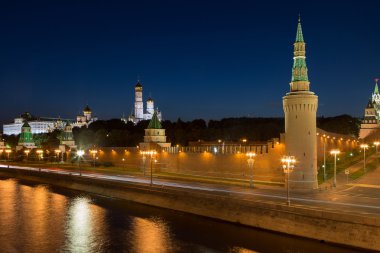 Moskova, Rusya Kremlin kale gece görünümü