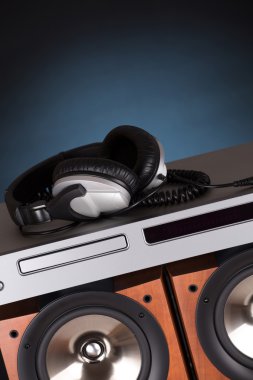 yüksek hoparlör kule cd çalar