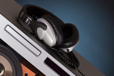 yüksek hoparlör kule cd çalar