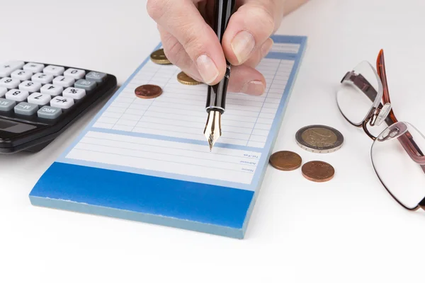 Receipt Book Fountain Pen and calculator — Stock Photo, Image