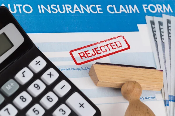 Auto insurance claim form — Stock Photo, Image
