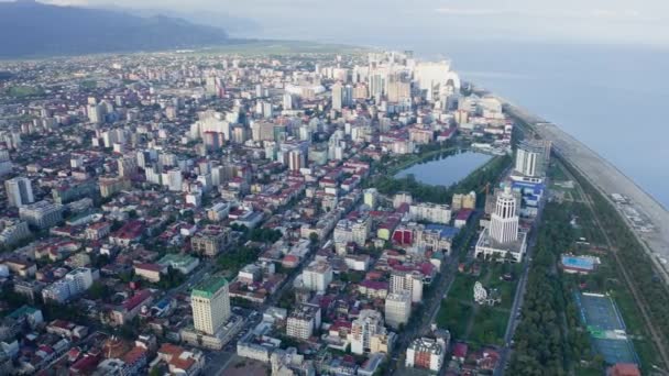 Batumi por la mañana, aérea. Georgia. — Vídeo de stock