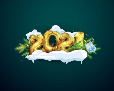Mutlu yıllar 2021. Altın balon seti. 2021 'in arka plan metal figürleri bir Noel ağacının arka planında kar örtüsü altında, dalda asılı koruyucu bir maske. Vektör illüstrasyonu