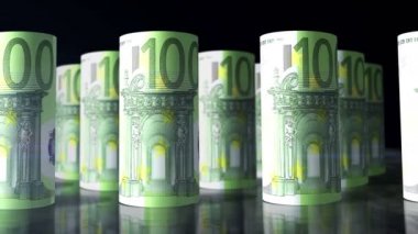Euro para ruloları 3D animasyon döngüsü. Kamera 100 Euro 'nun üzerinde hareket ediyor. AB 'de ekonomi, kriz, finans, nakit, iş başarısı, durgunluk, vergi ve borç gibi sorunsuz ve döngülü kavramlar.