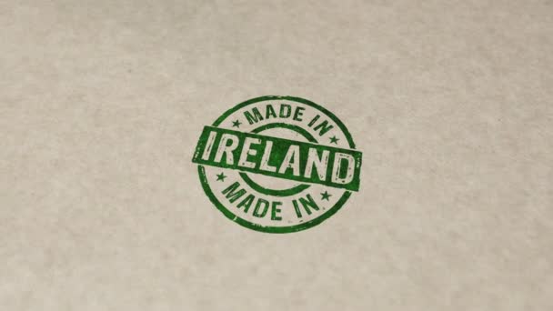 Hecho Irlanda Sello Estampado Mano Animación Impacto Fábrica Fabricación Producción — Vídeos de Stock