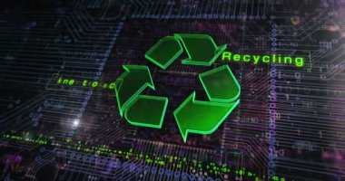 Geri dönüşüm sembolü, çevre, ekoloji, e-atıkları azaltma, yeşil teknoloji ve sanayi sembolü ve devre kartındaki metin. Soyut kavram 3D canlandırma canlandırması.