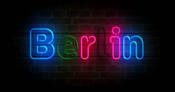 Simbolo Neon Berlino Sul Muro Mattoni Lampadine Colore Chiaro Con — Video Stock