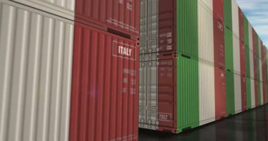 İtalya, sorunsuz ve geri dönüşümlü ticari konteynerler ihraç edip ithal ediyor. İtalyan sanayi sanayi sanayi sanayi sanayi kutusu 3d döngü.