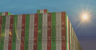 İtalya, liman terminali iş konseptinde kargo konteynırlarını ihraç edip ithal ediyor. İtalyan bayrağı endüstriyel nakliye kutusu 3D.