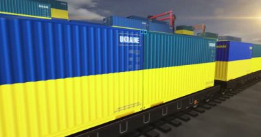 Ukrayna ihracat ve ithalat konteynırları yük vagonları döngüsünde. Demiryolu tren taşımacılığı ve Ukrayna bayrağı taşıyan nakliye işi. 3B döngü ve kusursuz canlandırma.