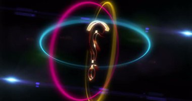 Dönen neon üç boyutlu dairelerdeki soru işareti ve quiz altın metal sembolü döngü içinde ve kusursuz animasyon