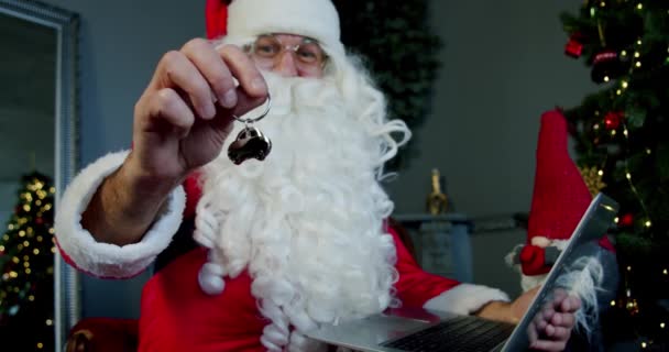 Portrait of Santa Claus Holding Home Keychain Close up — Stock Video