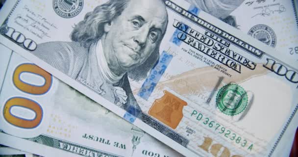 Mnoho 100 dolarů bankovky jsou v oběhu, makro zavřít Verze 6 — Stock video