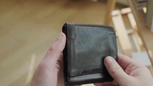 Close up view of Man bankrupt arrears showing empty wallet with no money. Financial crisis — Stock Video