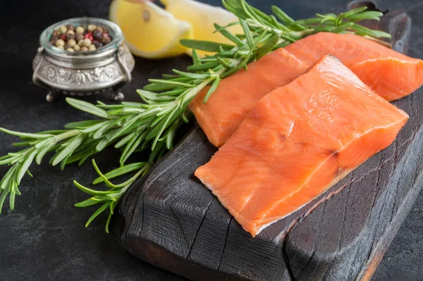 Salmon Steak Raw Fish Prepared Cooking Top View Black Table — Stock Photo, Image