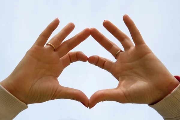 Women's hands — Stock Photo, Image