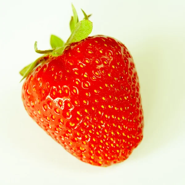 Aardbeien berry geïsoleerd — Stockfoto