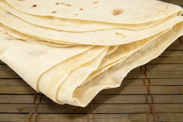 고립 된 피타 빵 — 스톡 사진
