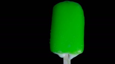 4 k zaman atlamalı dondurma karanlıkta erime 