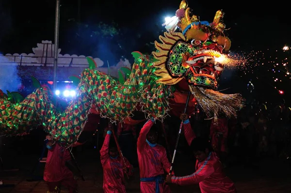 Pattaya Tailandia Febrero 2015 Espectaculares Celebraciones Del Año Nuevo Chino — Foto de Stock