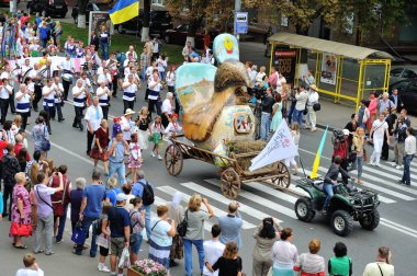 KIEV, UKRAINE - 24 AĞUSTOS 2013: Bağımsızlık Gününü Kutlama.