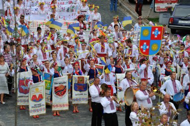 KIEV, UKRAINE - 24 AĞUSTOS 2013: Bağımsızlık Gününü Kutlama.