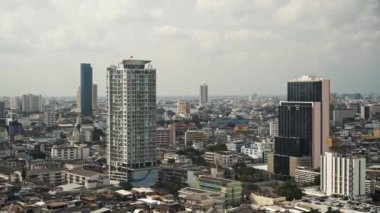 BANGKOK - 17 HAZİRAN: Bangkok 'un şehir manzarasını gerçek zamanlı olarak kurma. Bangkok, Tayland 'ın başkentidir, 17 Ocak 2020 Bangkok, Tayland