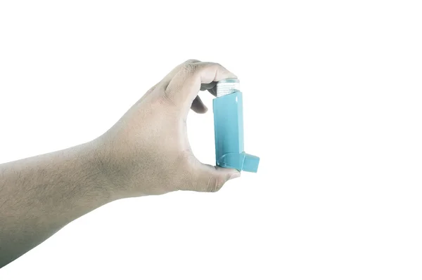 Mão segurando inalador asma . — Fotografia de Stock