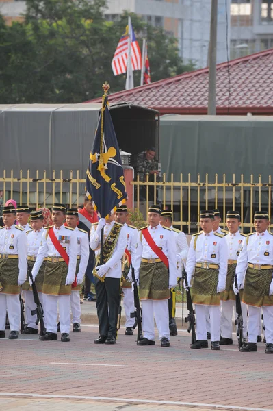 马来西亚人参加国庆阅兵. — 图库照片